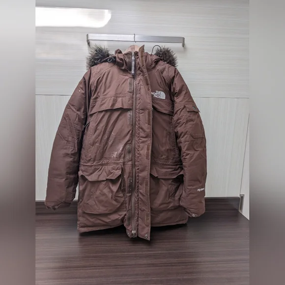 Heavy weight Winter Jacket - Picture 3 of 7